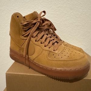 Nike Air Force 1 High LV8 3 "Wheat" Grade School Boys' Shoe
